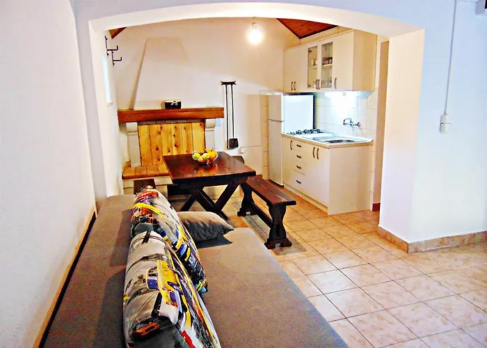 House Sv. Lovre